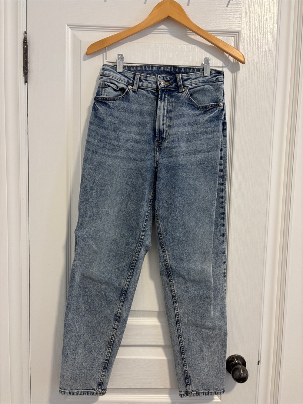 Classic High-Rise Women's Jeans in Light Blue
